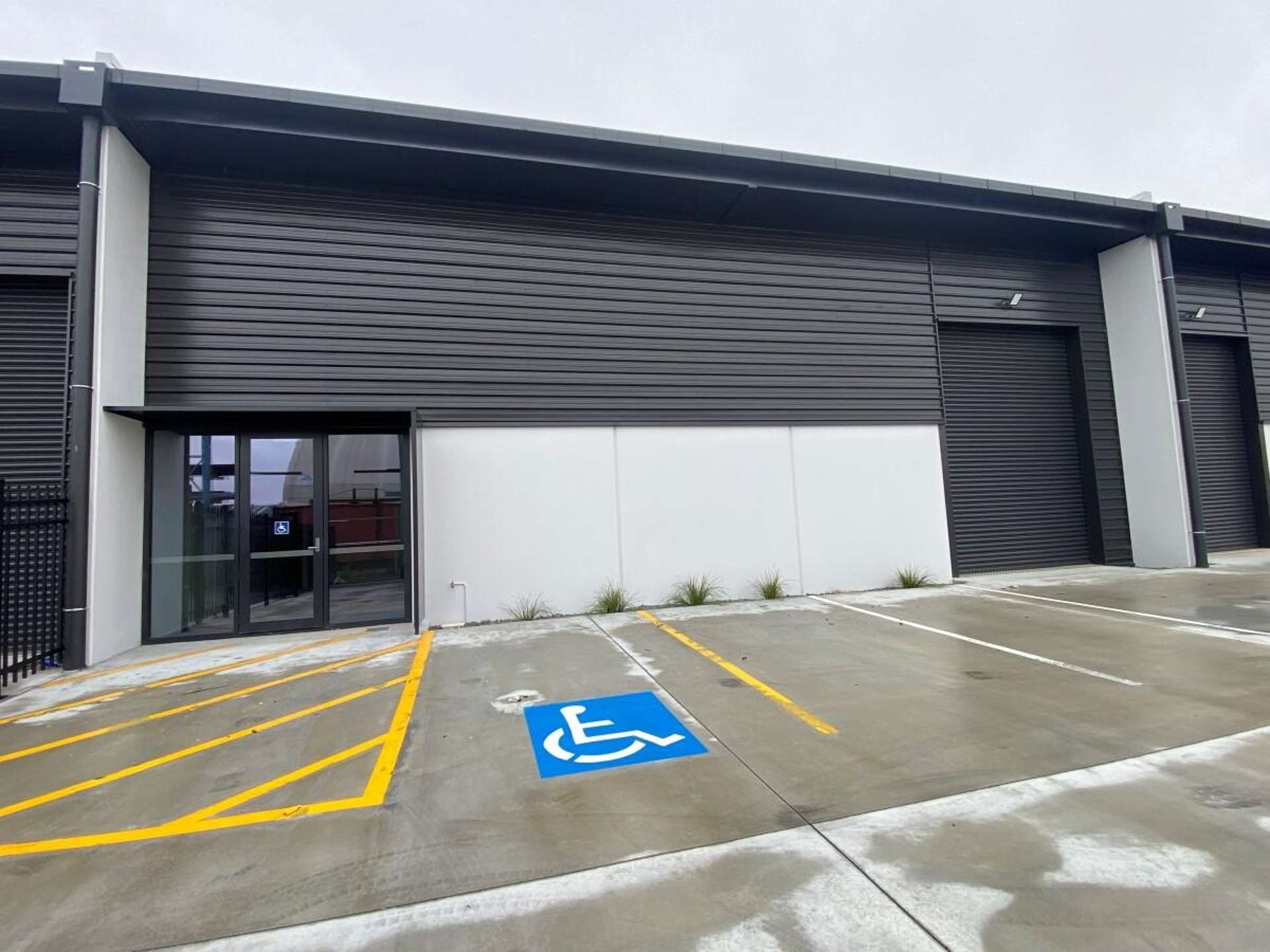 Units 2-5, 26 Sheffield Street Te Rapa_0