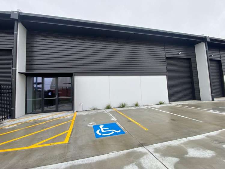 Units 2-5, 26 Sheffield Street_0