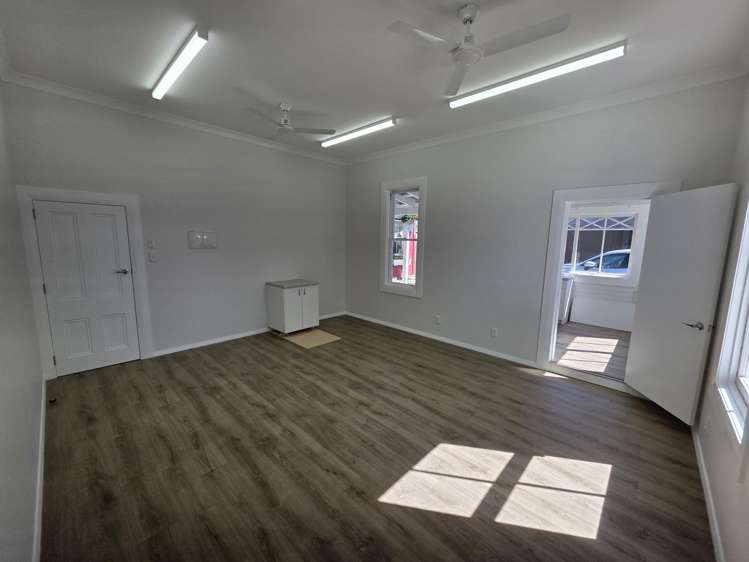 104 Main Street Greytown_5