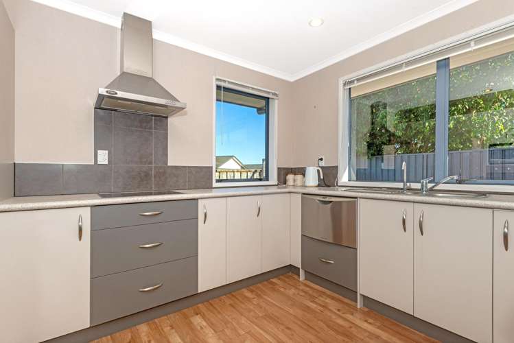 26 Leon Street Riverdale_8