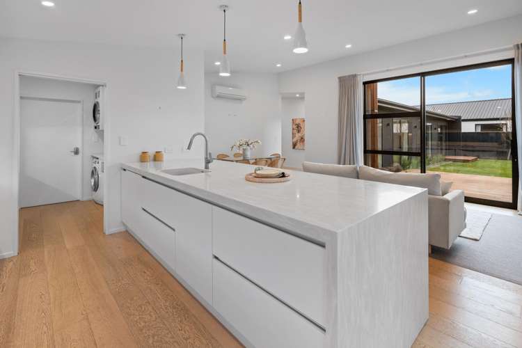 41 Grayshott Avenue Casebrook_16