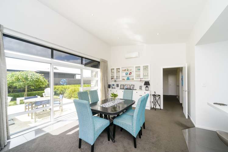 3 Levi Place Kelvin Grove_12