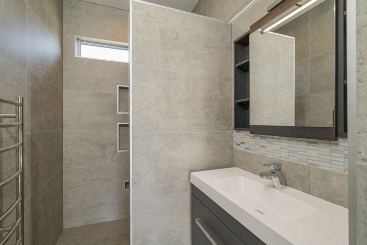 14 School Road Whitianga_23