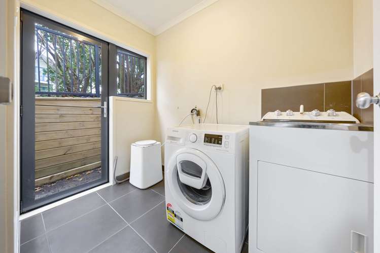 2 Sonoma Crescent Oteha_17