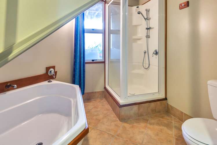 57b West Coast Road Glen Eden_21