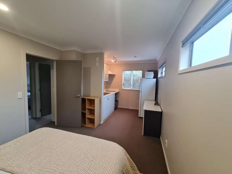 4 Acheron Road Paremata_12