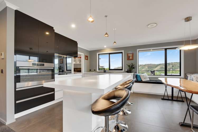 37 Quail Rise Stoke_5