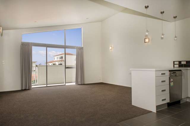 20/18 Eyre Street Whitianga_3