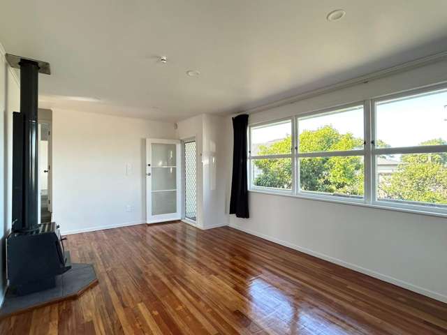 3 Barrys Road Glendene_3