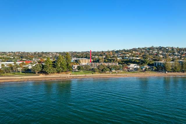 23/6 Beachfront Lane Browns Bay_1