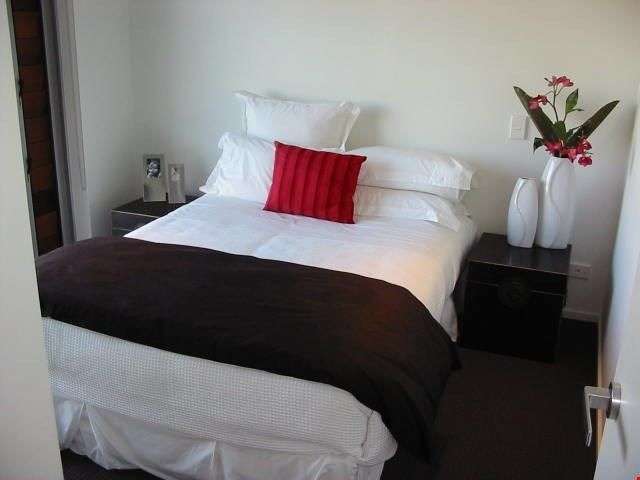 E5/71 Spencer Road Oteha_1