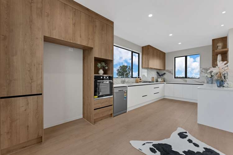 14a McLarin Road Glenbrook Beach_3