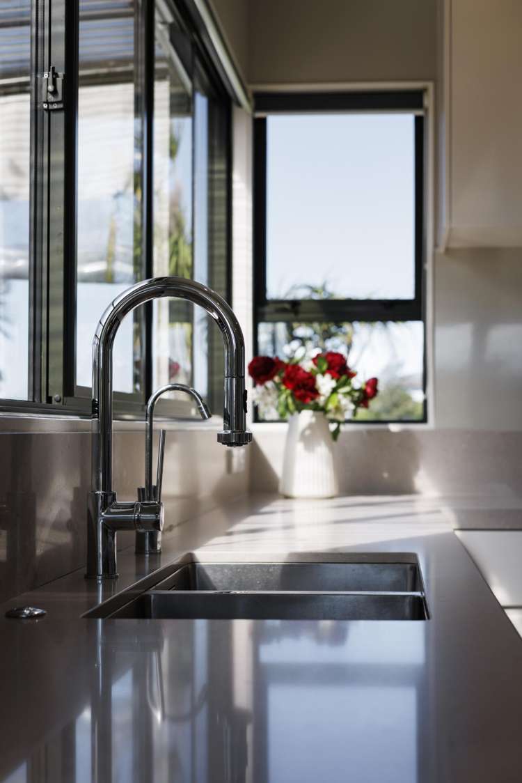 20 Nether Green Crescent Johnsonville_12