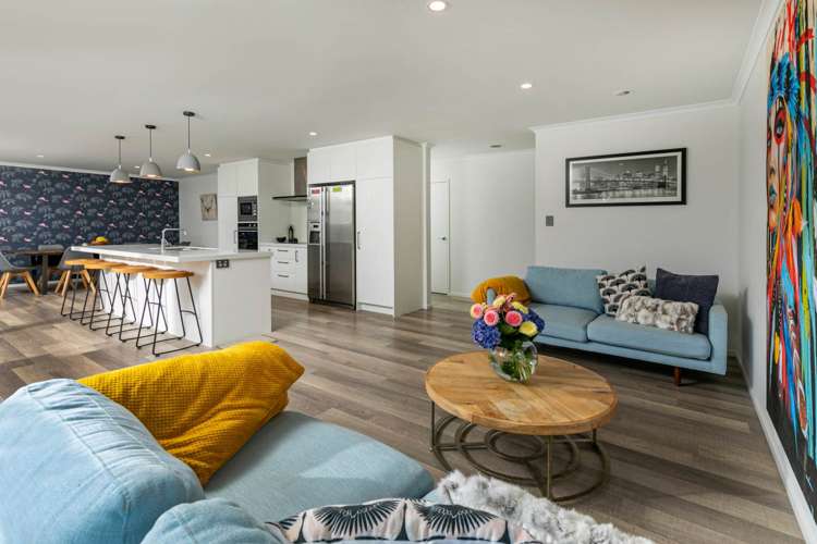 60 Upper Harbour Drive Greenhithe_7