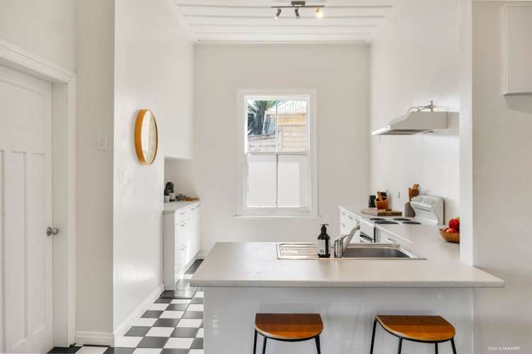 44 Leslie Avenue Morningside_10