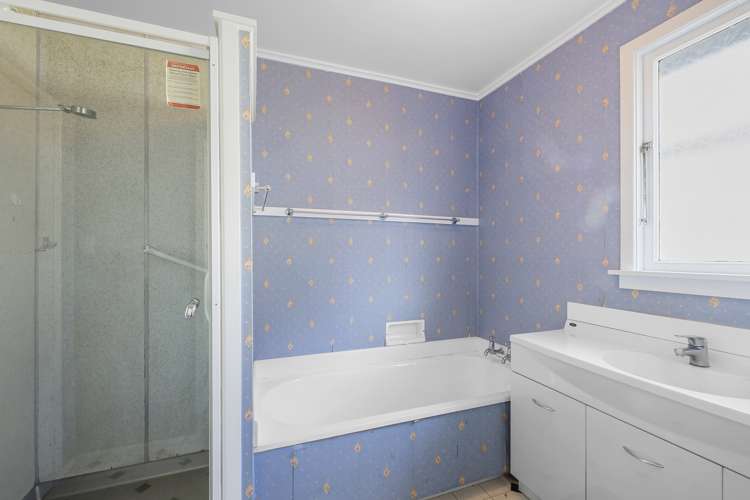 10 Alberta Road Glen Avon_17