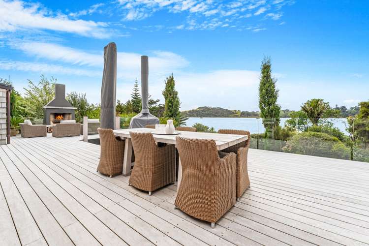 9 Young Street Mahurangi East_32