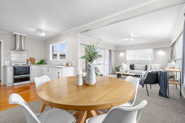 11 Otuhiwai Crescent Tikipunga_2