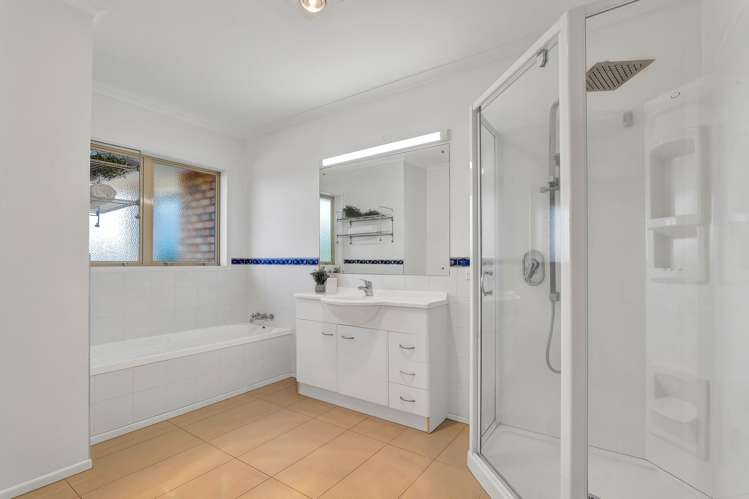 6C Highfield Place Highlands Park_17