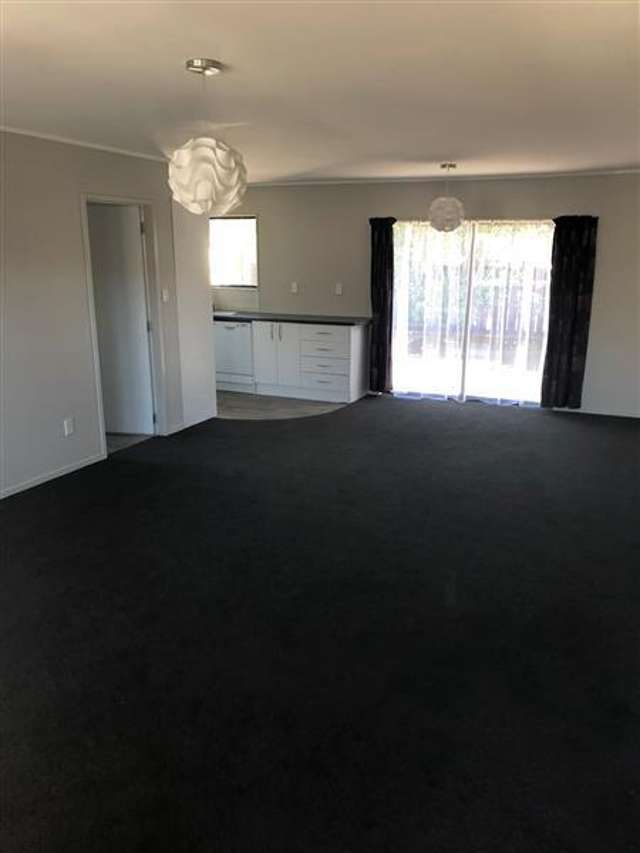 2/44 Willis Road Papakura_2