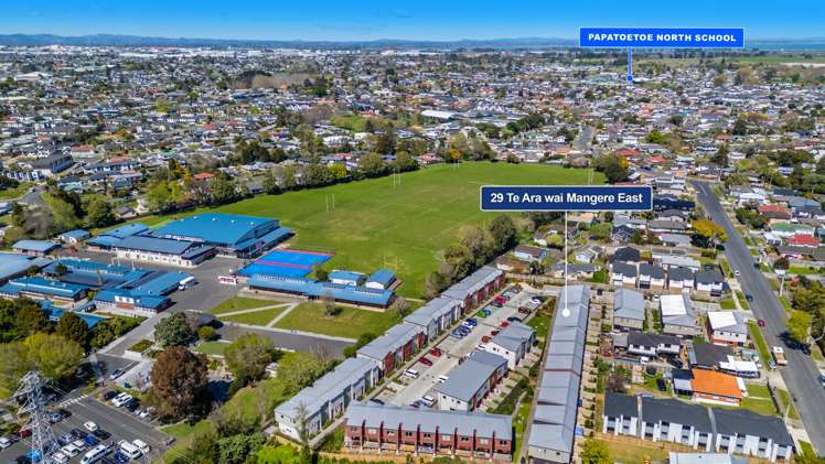 29 Te Ara Wai Mangere East_10