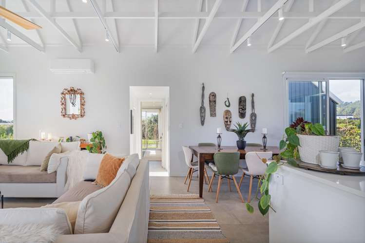 5 Liberty Place Cooks Beach_10