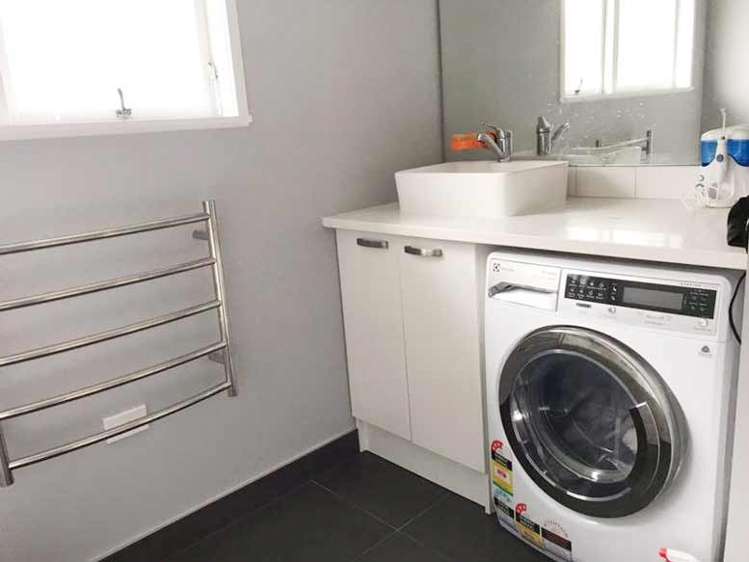 2/5 Landop Terrance Howick_11