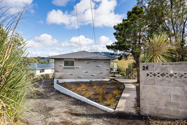 24 Bell Crescent Concord_15