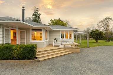160 Vaile Road_1
