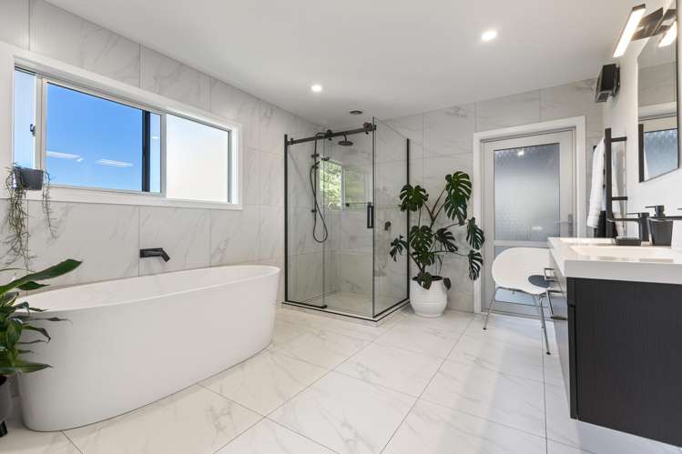 418 Kaipikari Road Urenui_34