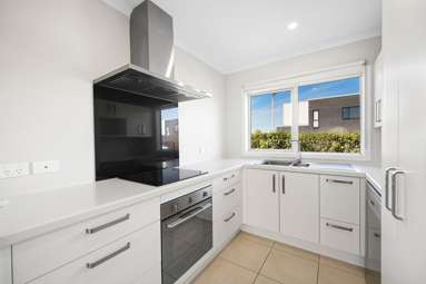 7 Rebekah Crescent_4