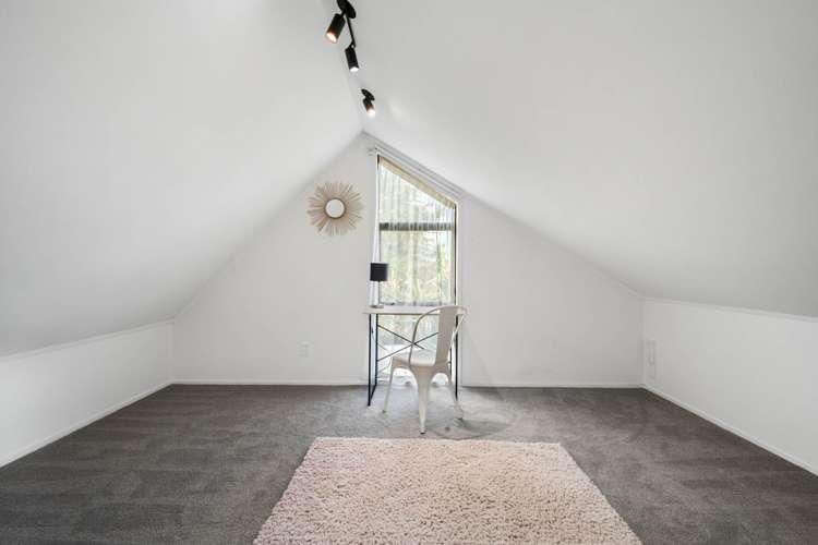 68A & 68B Sayegh Street St Heliers_9