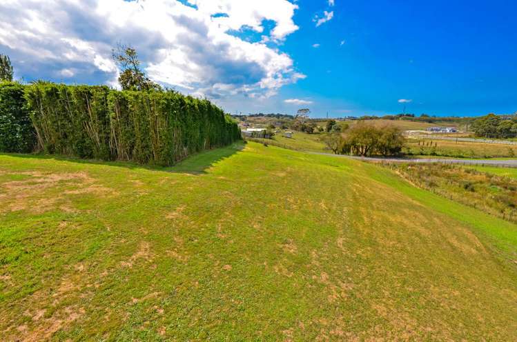 16 Durey Road Dairy Flat_35