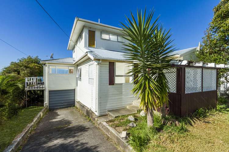 167 Beach Road Castor Bay_14