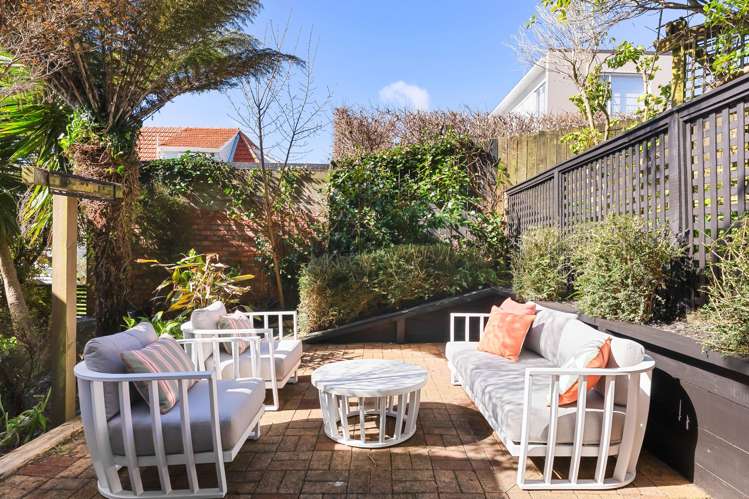 76 Khandallah Road Ngaio_12