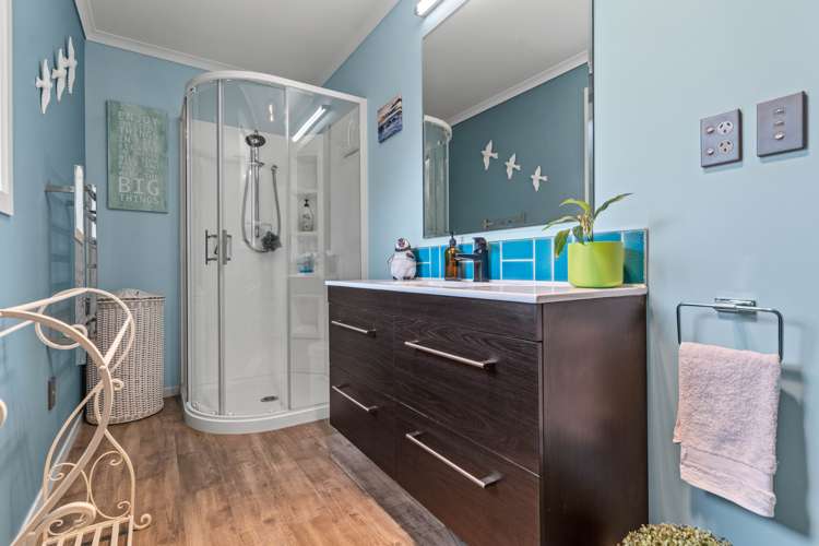 49 Daniell Street Solway_13