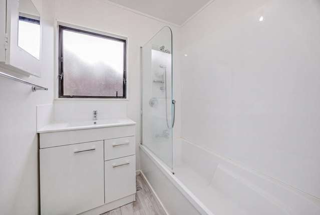 2/187 Buckland Road Mangere East_3