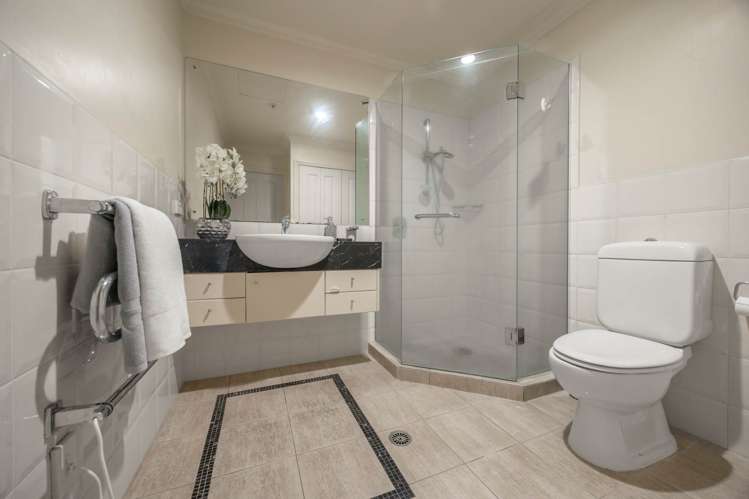 4L/118 Gladstone Road Parnell_11