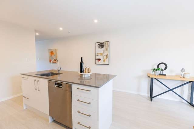 3/3 Rotoiti Street Johnsonville_4