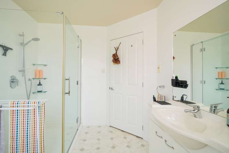 46 King Street Windsor_16