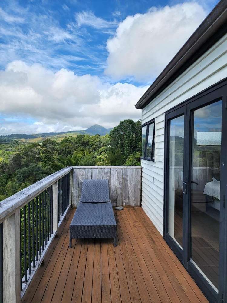 5 Butlers Lane Oakura New Plymouth Houses for Rent One Roof