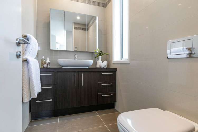 1007a Beach Road Torbay_44