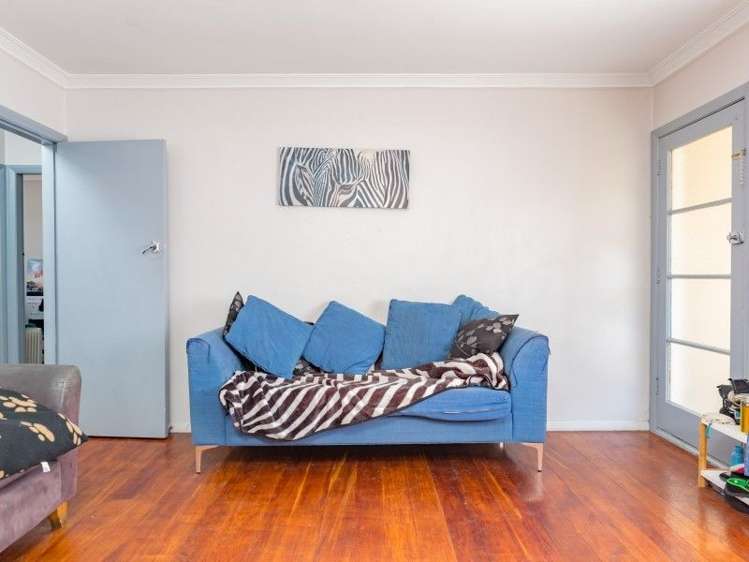 2/1003 Fergusson Drive Ebdentown_6