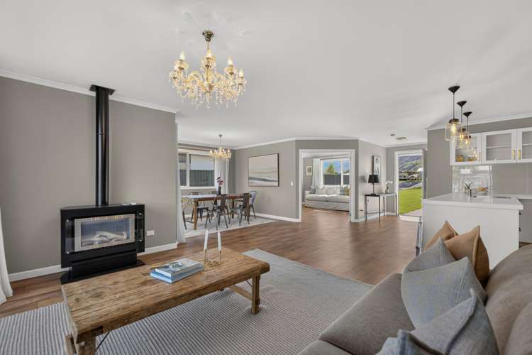 6 Risinghurst Terrace Lower Shotover_1