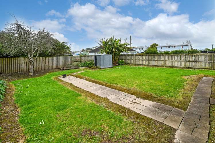 94 Hills Road Otara_11