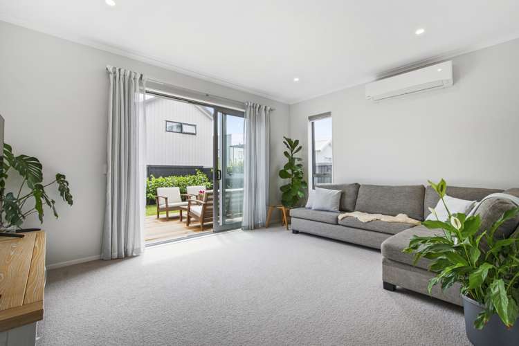 30 Ringa Matau Road Hobsonville_6