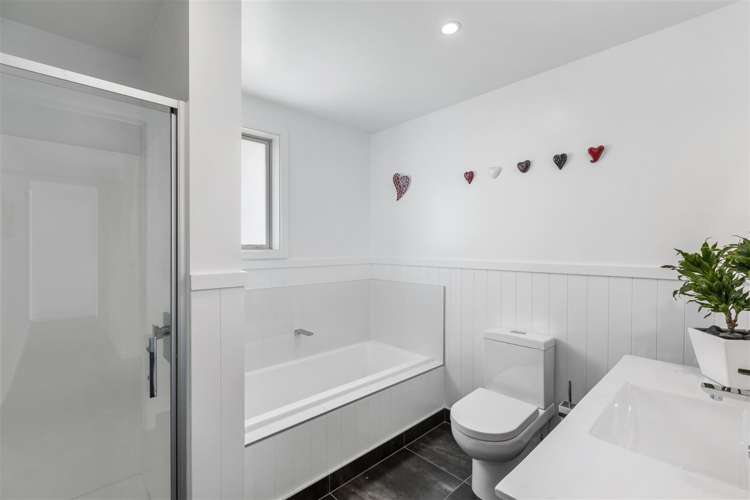 1 Whares Court Silverdale_13