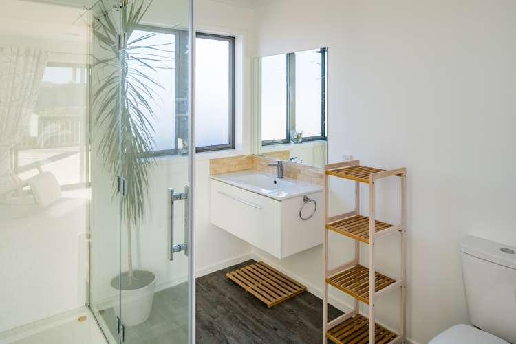 52 Mo Street Camborne_15