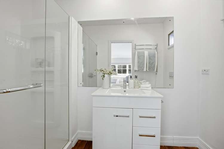 3 Huia Street Devonport_16