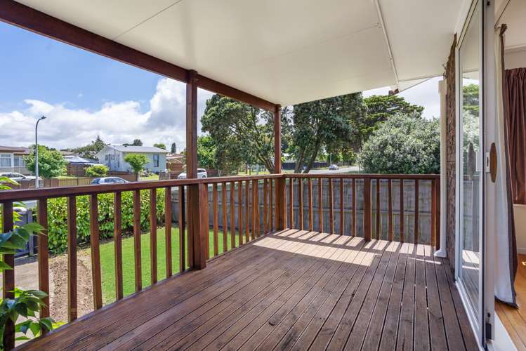 14 Burbank Avenue Manurewa_16